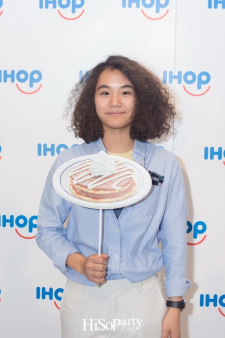 เปิดตัว IHOP (ไอฮอป) สุดยอดร้านแพนเค้กอร่อยระดับโลกสาขาแรกในประเทศไทย