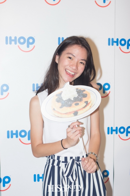 เปิดตัว IHOP (ไอฮอป) สุดยอดร้านแพนเค้กอร่อยระดับโลกสาขาแรกในประเทศไทย