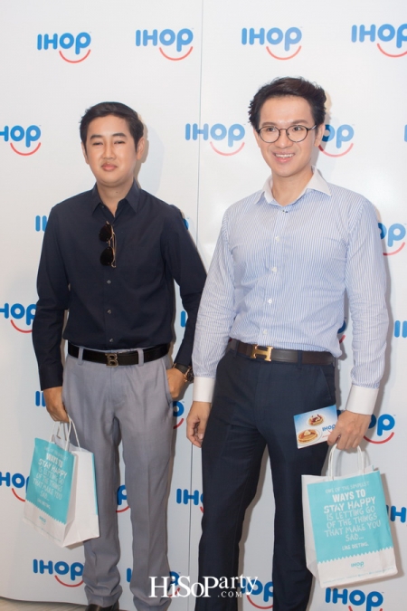เปิดตัว IHOP (ไอฮอป) สุดยอดร้านแพนเค้กอร่อยระดับโลกสาขาแรกในประเทศไทย