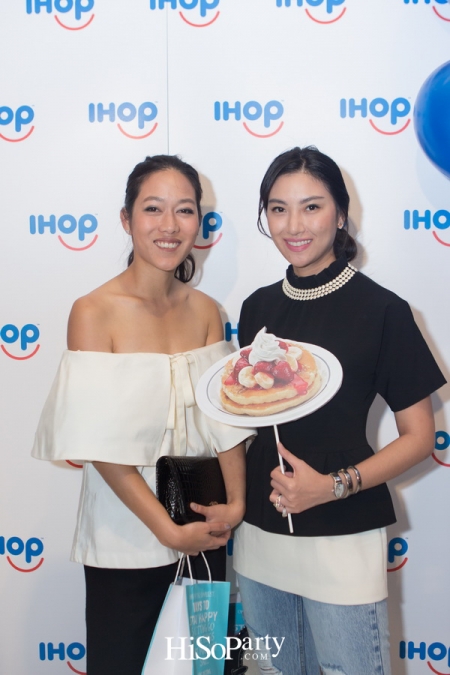 เปิดตัว IHOP (ไอฮอป) สุดยอดร้านแพนเค้กอร่อยระดับโลกสาขาแรกในประเทศไทย