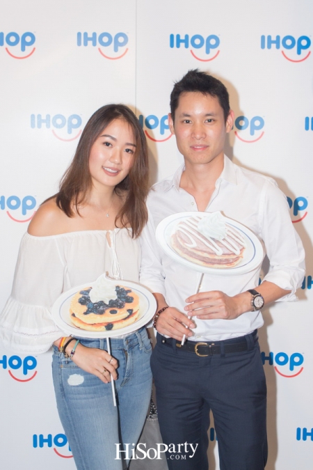 เปิดตัว IHOP (ไอฮอป) สุดยอดร้านแพนเค้กอร่อยระดับโลกสาขาแรกในประเทศไทย