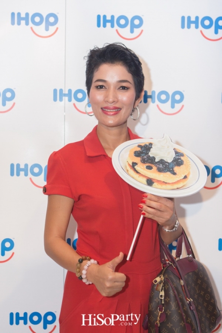 เปิดตัว IHOP (ไอฮอป) สุดยอดร้านแพนเค้กอร่อยระดับโลกสาขาแรกในประเทศไทย