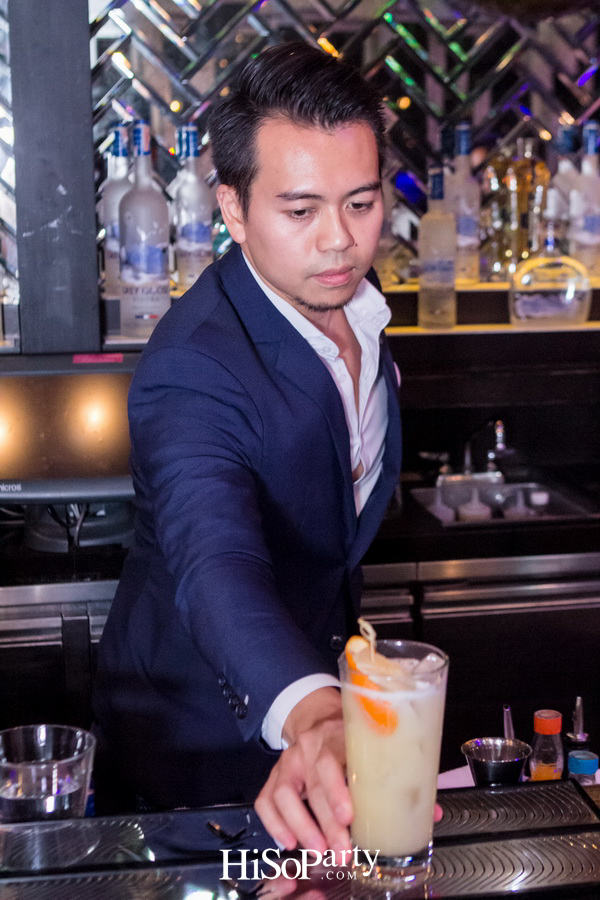 GREY GOOSE: FLY BEYOND TONIGHT