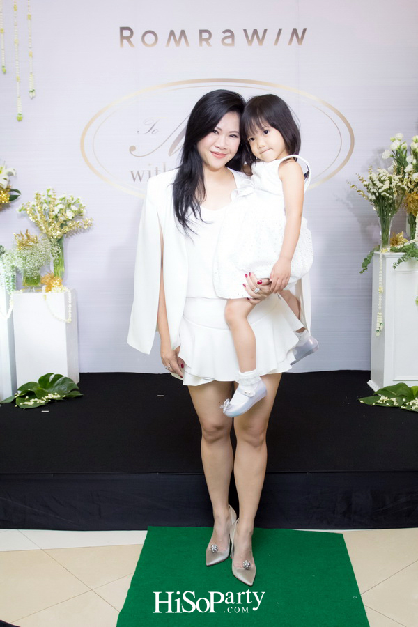 Romrawin to Mom, with Lift & Love