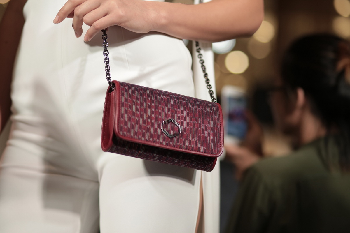 วิจิตรงดงามแบบไทย สำหรับผลงานการดีไซน์ล่าสุดของ ‘พญา’ (PHYA)