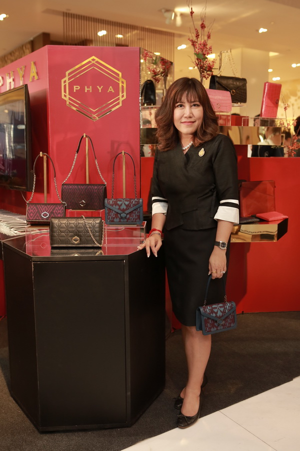 วิจิตรงดงามแบบไทย สำหรับผลงานการดีไซน์ล่าสุดของ ‘พญา’ (PHYA)