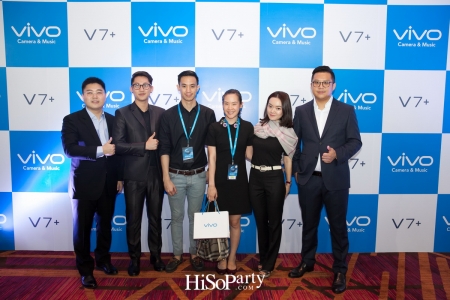 Vivo เปิดตัวสมาร์ทโฟนรุ่นล่าสุด ‘Vivo V7+’ เพื่อการเซลฟี่สุดคมชัด