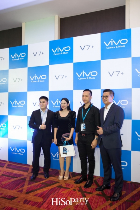 Vivo เปิดตัวสมาร์ทโฟนรุ่นล่าสุด ‘Vivo V7+’ เพื่อการเซลฟี่สุดคมชัด