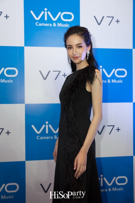 Vivo เปิดตัวสมาร์ทโฟนรุ่นล่าสุด ‘Vivo V7+’ เพื่อการเซลฟี่สุดคมชัด