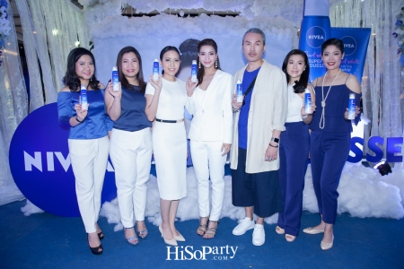 NIVEA Super Mousse Foam เพื่อผิวสะอาดและชุ่มชื้นด้วยมอยส์เจอไรเซอร์ 3 เท่า