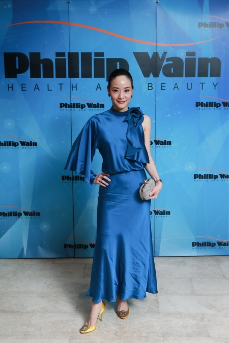 ‘Phillip Wain’ Exclusive Party ‘Sparkling Bright Midnight Blue’