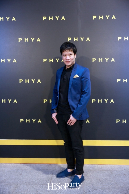 PHYA (พญา) จัดแฟชั่นโชว์สุดยิ่งใหญ่ เปิดตัวกระเป๋าคอลเลกชั่นพิเศษ เพื่อมูลนิธิชัยพัฒนา