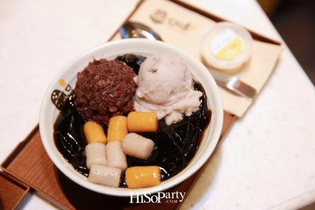 ฉลองครบ 1 ปี แบรนด์คาเฟ่ขนมหวานจากไต้หวัน QQ Dessert พร้อมเปิดสาขาล่าสุด