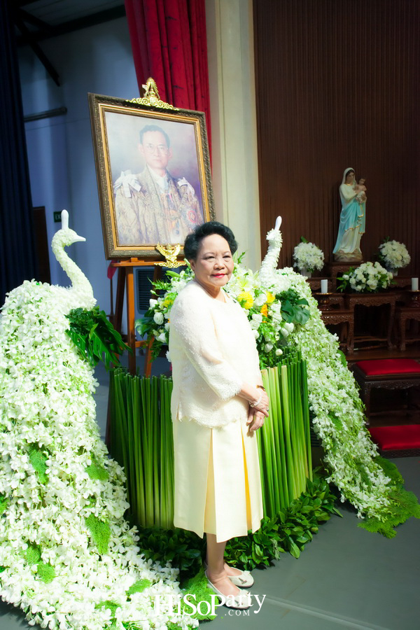 โรงเรียนมาแตร์เดอีฯ จัดพิธีมิสซาเพื่อเป็นการน้อมสำนึกในพระมหากรุณาธิคุณของพ่อหลวงรัชกาลที่ 9