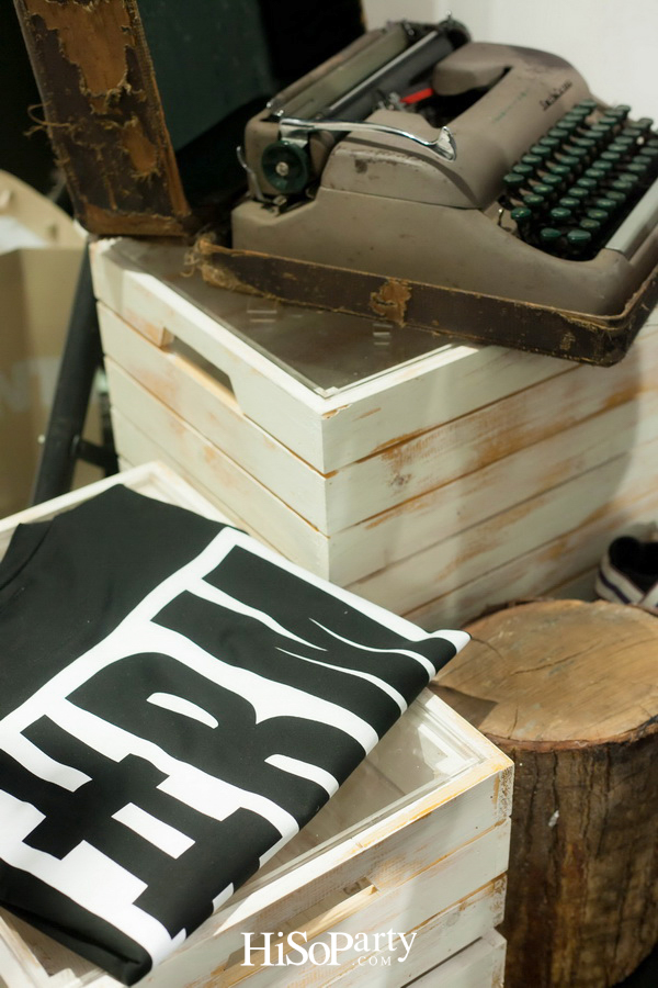 A Moment with MIHARAYASUHIRO