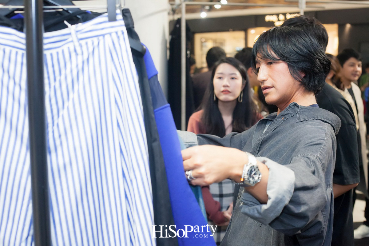 A Moment with MIHARAYASUHIRO