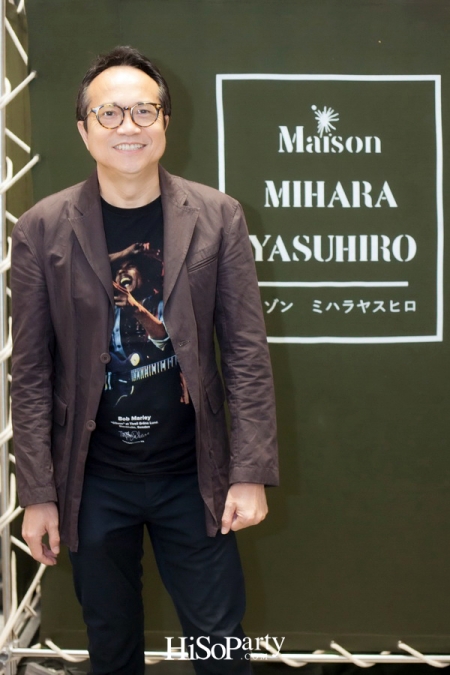 A Moment with MIHARAYASUHIRO