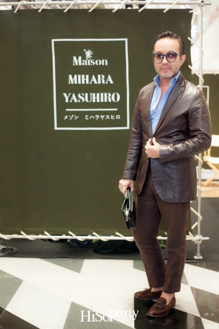 A Moment with MIHARAYASUHIRO