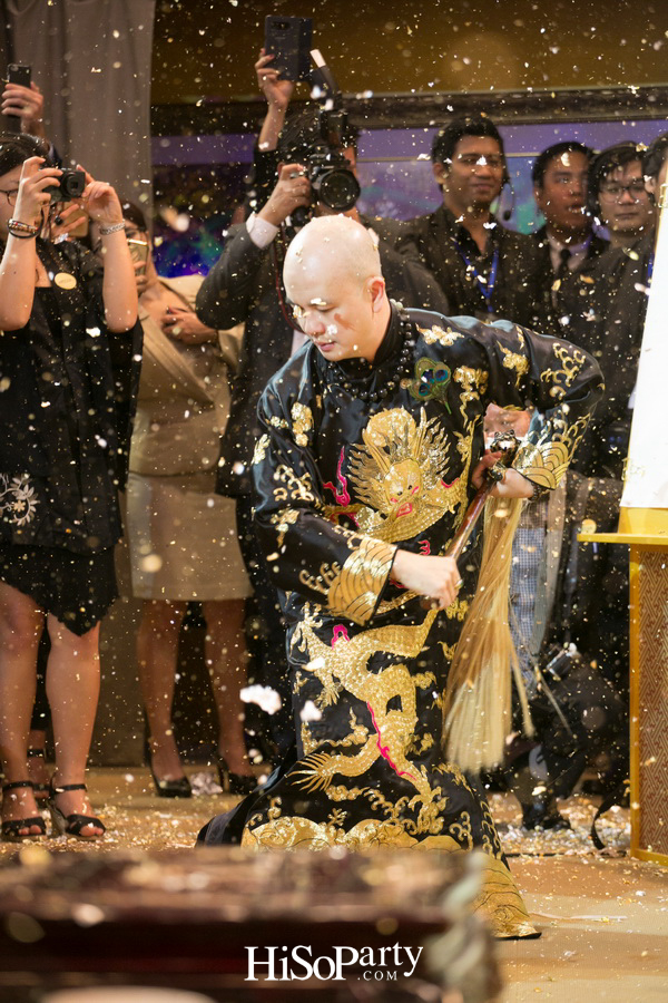 The Colours of Prosperity and Elegance  นิทรรศการการผสมผสานศาสตร์ฮวงจุ้ย โดยมาสเตอร์หยุน ล่ง จึ