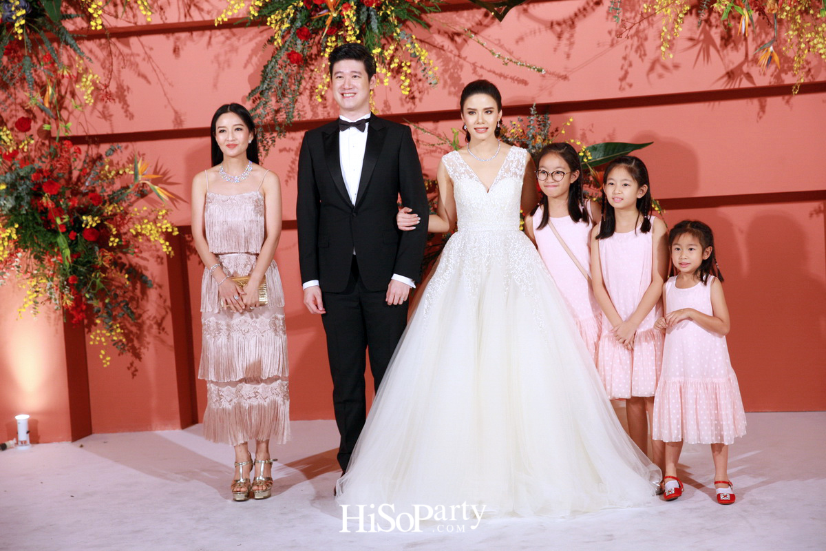 งานฉลองมงคลสมรสสุดอลังการระหว่าง แพรพรรณ ธรรมวัฒนะ และ กรมิษฐ์ ธนิสรธเนศ 