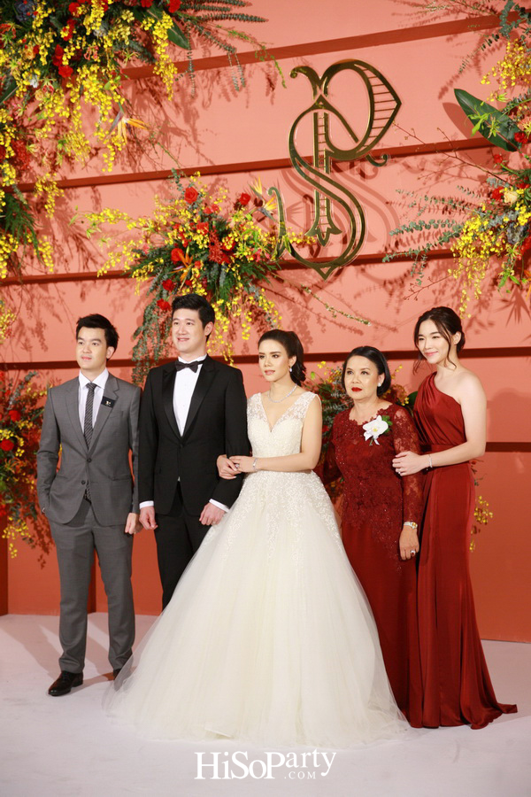 งานฉลองมงคลสมรสสุดอลังการระหว่าง แพรพรรณ ธรรมวัฒนะ และ กรมิษฐ์ ธนิสรธเนศ 