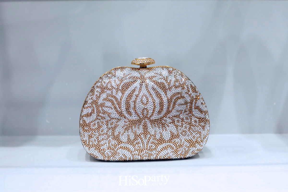 JUDITH LEIBER Couture Family & Friend Only