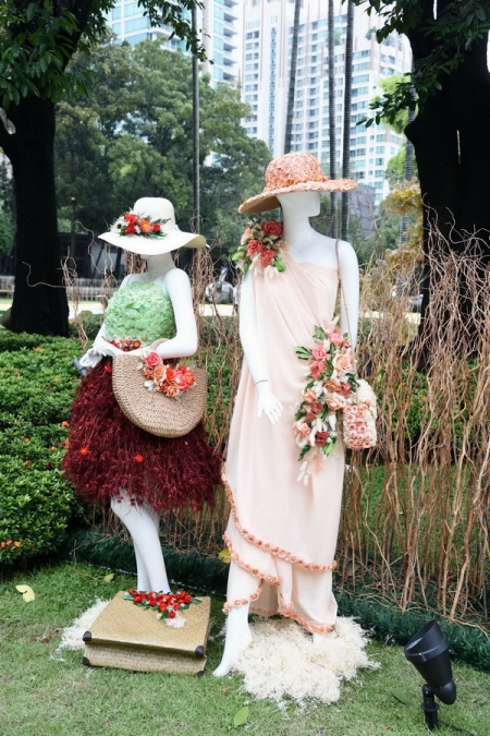 ‘บิวตี้ เจมส์’ & ‘ปาร์คนายเลิศ’ จัดงาน The Most Exquisite Jewelry Show  พรีเซนต์เครื่องเพชรคอลเลกชั่นดอกไม้บานสะพรั่งกลางสวนสวย