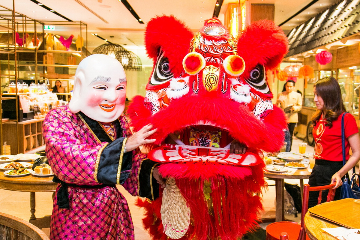 ปักหมุด! ชิม ช้อป ชม เสริมมงคล เฮงรับตรุษจีน ในงาน ‘Central Chinese New Year 2018’