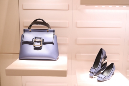 Roger Vivier: THINK INSIDE THE BOX SPRING/SUMMER SS18