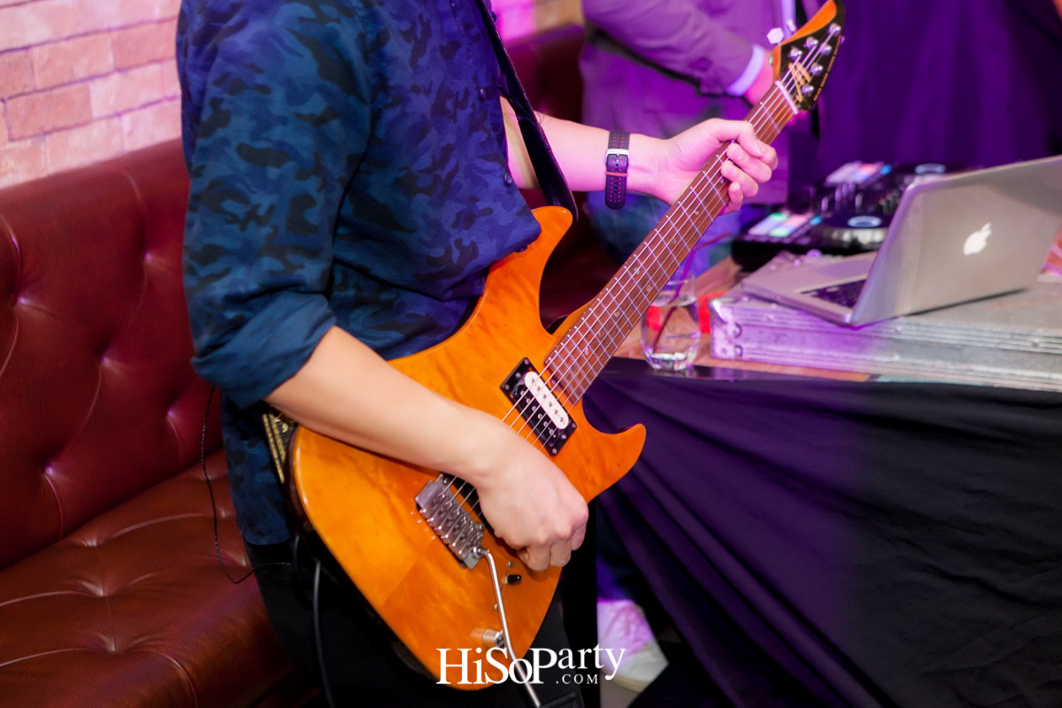 เมอร์เซเดส – เบนซ์ ‘#GrowupLikeThis’