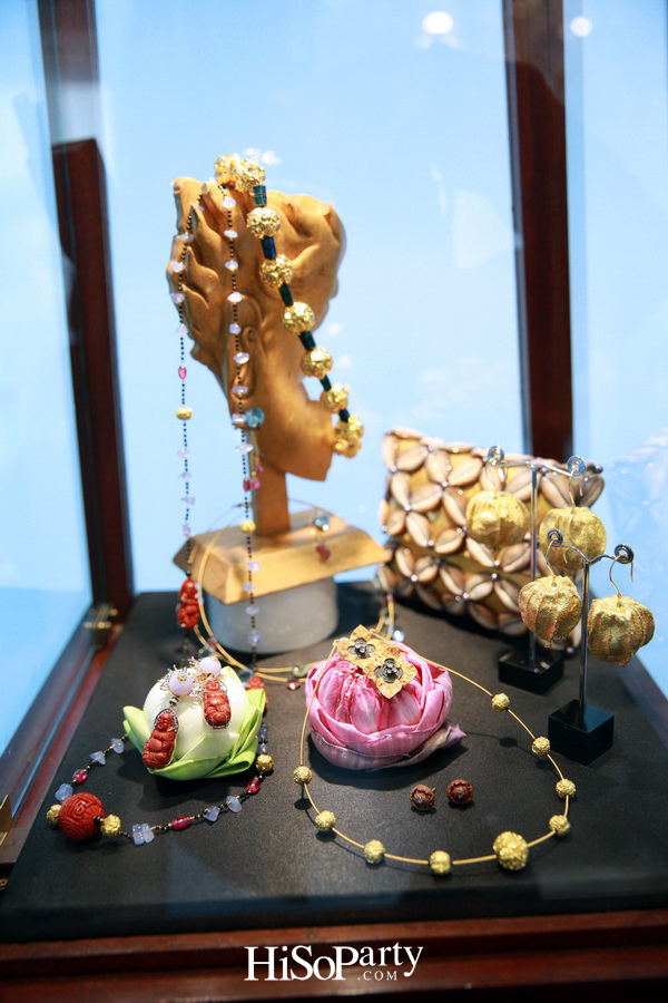 Lotus Leaves and Bamboo Collection