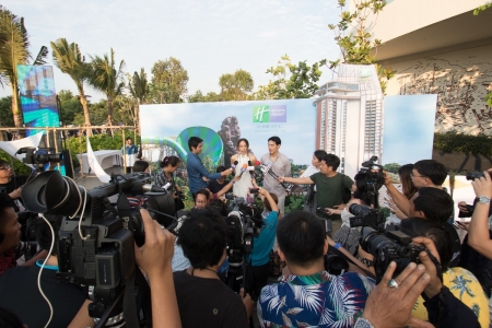 ‘Holiday Inn Vana Nava Hua Hin’ งานเปิดตัวรีสอร์ตสวนน้ำเต็มรูปแบบแห่งแรกในเอเชียภายใต้แบรนด์ฮอลิเดย์ อินน์