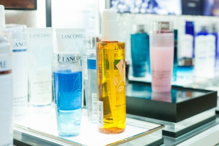 Lancôme Tone up Your Skin, Light up Your Life