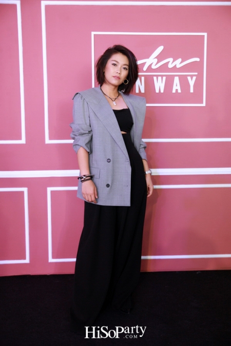 งานแฟชั่นโชว์เปิดตัว Bchurunway (บีชู รันเวย์) แหล่งรวมแบรนด์แฟชั่นระดับไฮเอนท์