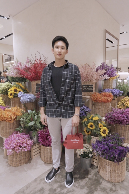 เฟอร์รากาโมต้อนรับฤดูกาลใบไม้ผลิ ปี 2018 ด้วยแคมเปญ #FlowerInvasion อีเวนท์สุดพิเศษ ภายในบูติค ศูนย์การค้า ดิ เอ็มโพเรียม