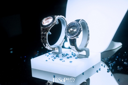 SWAROVSKI: Let The Swan Take The Spotlight