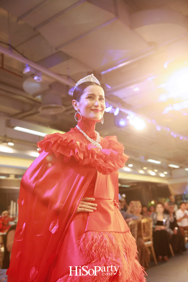 Diamond in the Wonderland Secret Garden