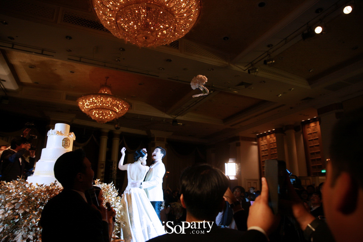 งานวิวาห์สุดชื่นมื่นระหว่าง ‘แพรดาว พานิชสมัย’ และ ‘แดน เหตระกูล’