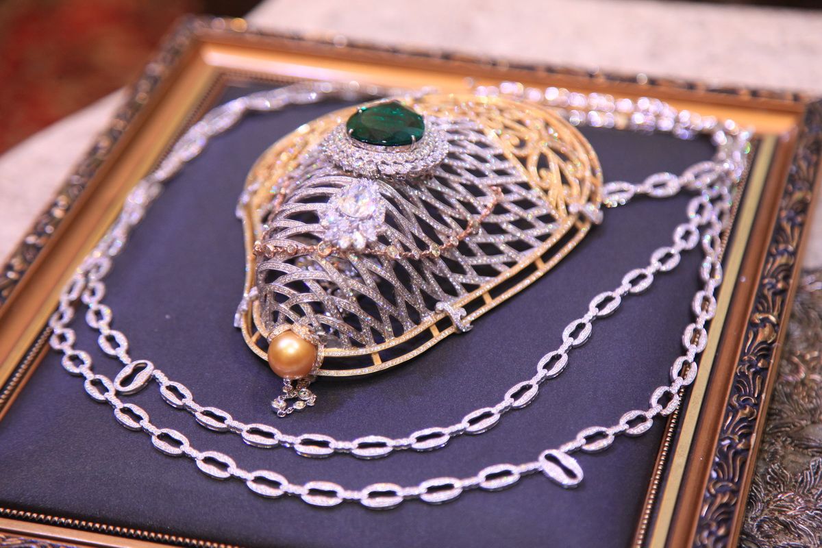 งานฉลองวันผู้ให้กำเนิด 'ชูชัย ชัยฤทธิเลิศ' ชวนเหล่าเซเลบริตี้ร่วมทำบุญให้กับศูนย์โรคหัวใจ โรงพยาบาลสมุทรสาคร