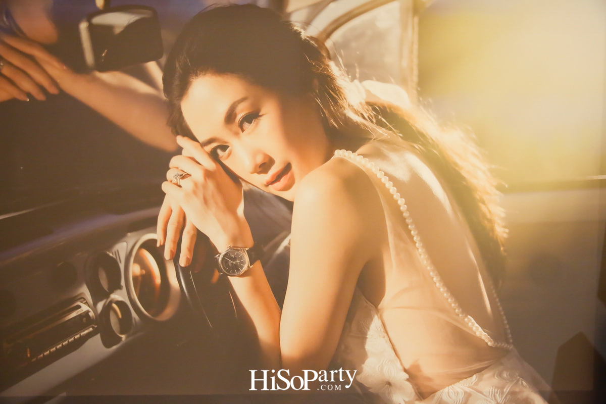 งานฉลองมงคลสมรสระหว่าง ชมพูนุท โรจน์ศิริรัตน์ และ สรวิศ บุญนิมิต