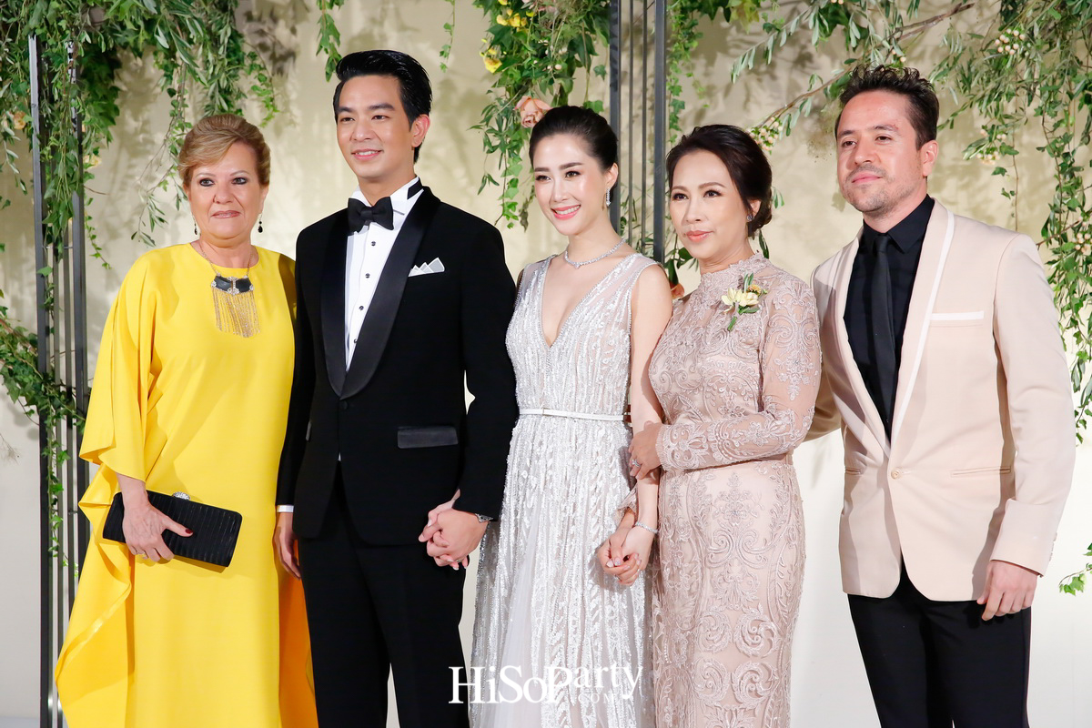 งานฉลองมงคลสมรสระหว่าง ชมพูนุท โรจน์ศิริรัตน์ และ สรวิศ บุญนิมิต