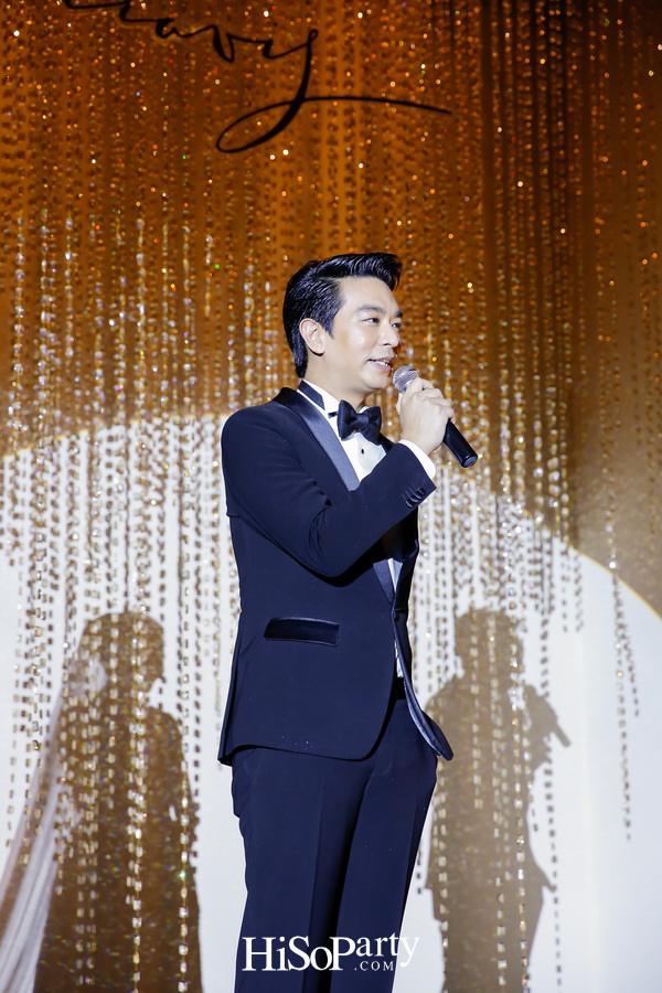 งานฉลองมงคลสมรสระหว่าง ชมพูนุท โรจน์ศิริรัตน์ และ สรวิศ บุญนิมิต