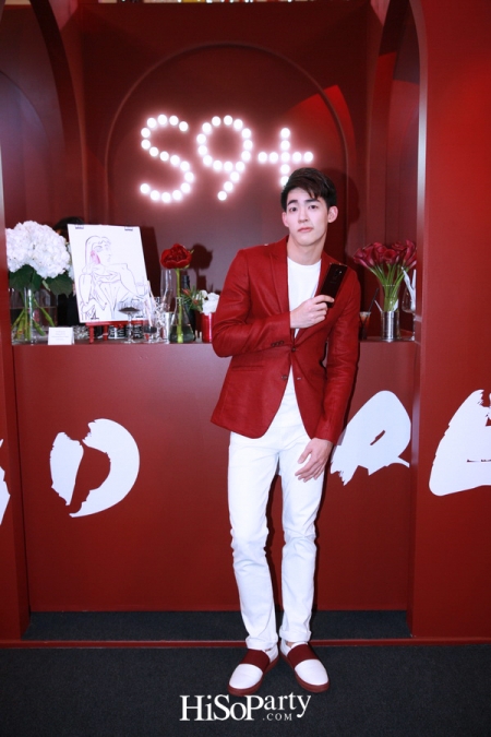 Samsung X Vogue Present Burgundy Red Lounge in Partnership with Absolute Siam