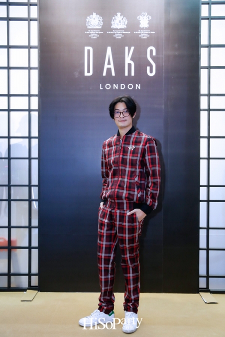 DAKS LONDON: Dachshund Collection