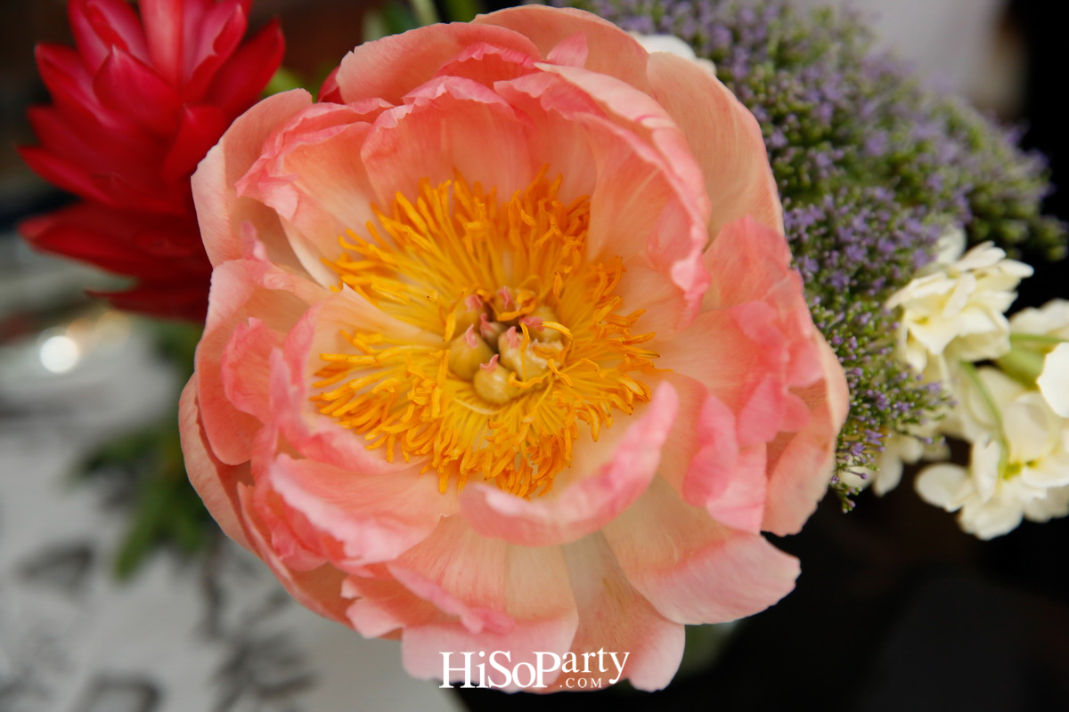 Vickteerut Pre-Fall 2018 Flower Arrangement  Presented by BMW Thailand