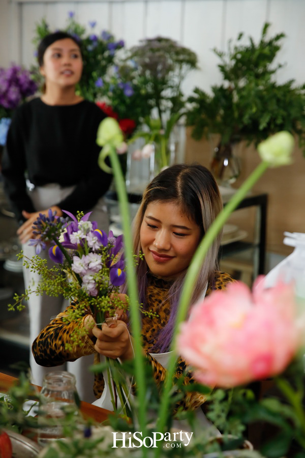 Vickteerut Pre-Fall 2018 Flower Arrangement  Presented by BMW Thailand