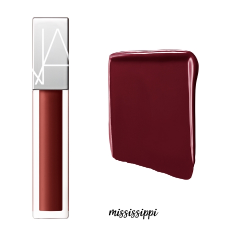 เพิ่มประกายแวววาวให้กับริมฝีปากด้วย NARS ‘FULL VINYL LIP LACQUER’