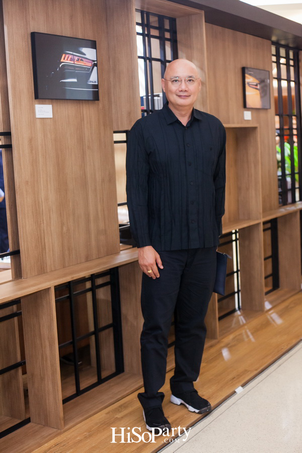 The L Galleria by Lexus