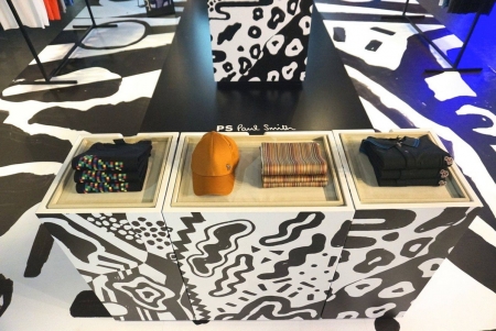 ‘PS Paul Smith Zebra Pop Up’ Paul Smith จับดีไซน์ซิกเนเจอร์มาไว้ในป๊อบอัพช็อปครั้งแรกที่สยามเซ็นเตอร์