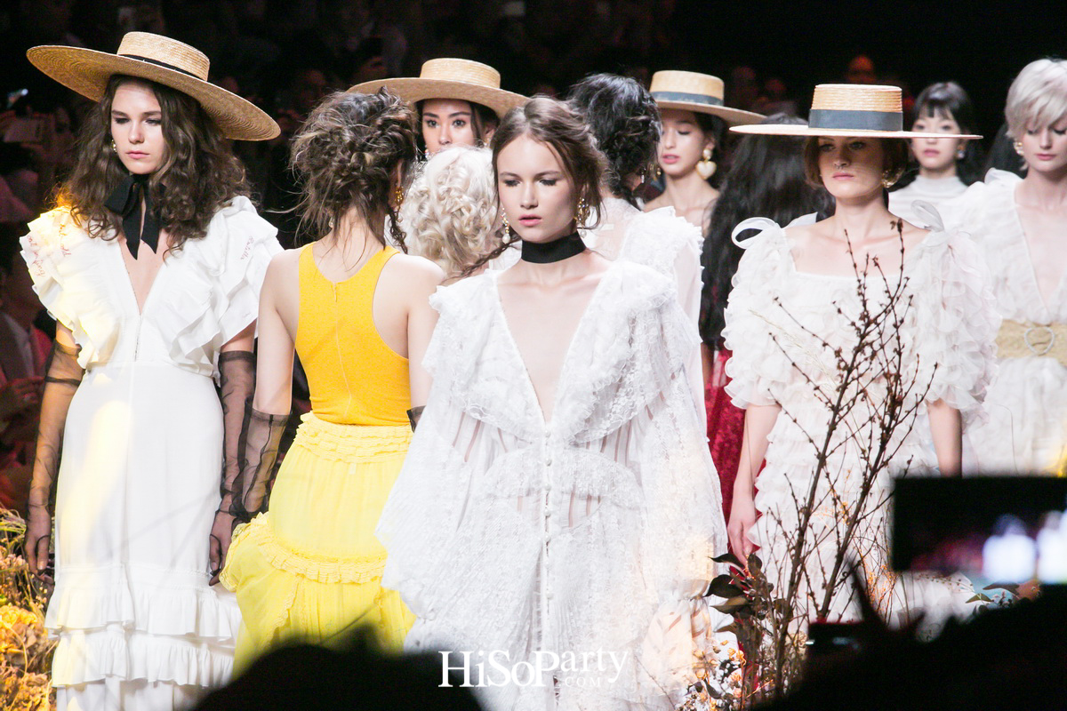 ELLE Fashion Week Fall/Winter 2018  LANDMEÉ… ‘LOVE IS ALMOST EVERYTHING’